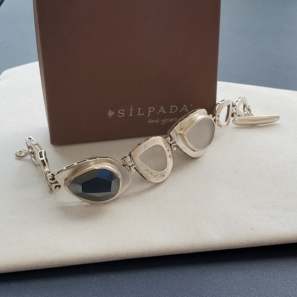 ⬇️Silpada Hematite Rock Crystal and CZ Tuxedo Bracelet 925 PRICE DROP⬇️ - Picture 4 of 16